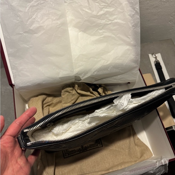 Gucci Medium Jumbo GG Messenger / Pouch Bag - Picture 5 of 11